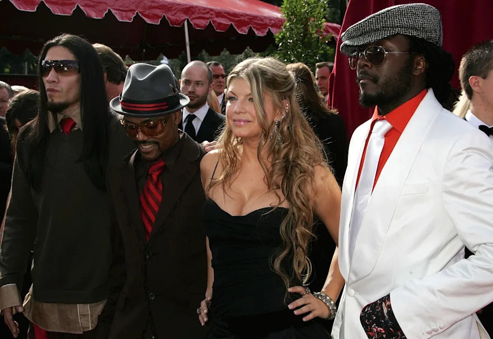 Images Gratuites : diverse, la diversité, copains, en portant, à l ... Images Gratuites : diverse, la diversité, copains, en portant, à l ...