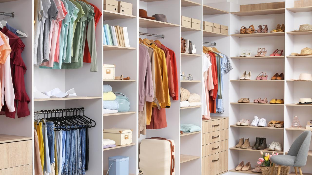 The Best Ways To Organize All Different Kinds Of Clothing The Best Ways To Organize All Different Kinds Of Clothing